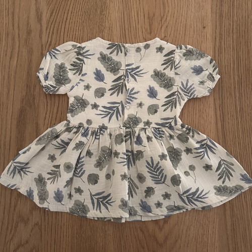 Baby dress for girl 6-9 months new, white floral pattern
