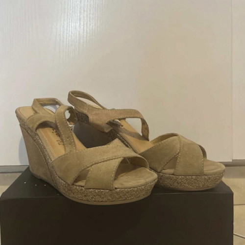 Tamaris platform shoes used, beige, size 39