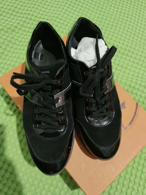 Hogan shoes size 39 like new