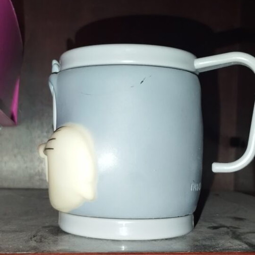 Children's cup like new