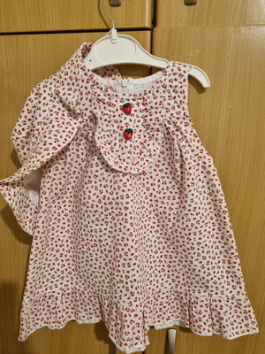 Baby dress with hat 15 months like new