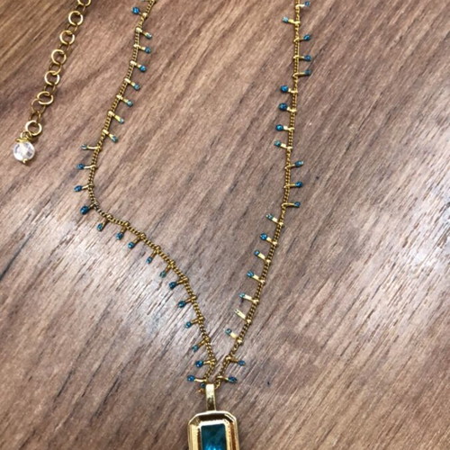 Necklace new with unique chain design and blue stone