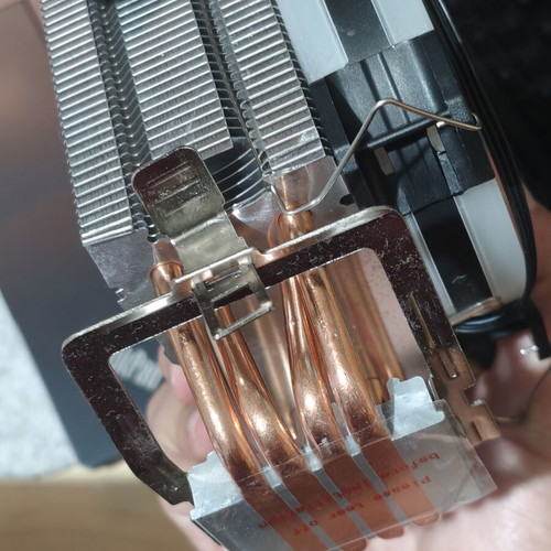 Processor heatsink with 4 heat pipes and 3 pin 90mm RGB fan like new