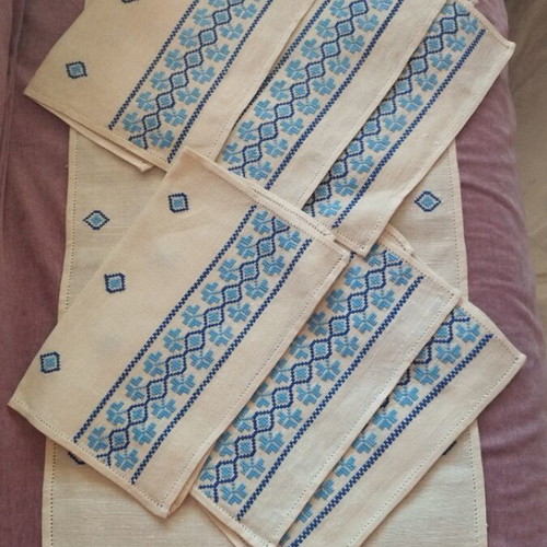 Vintage Handmade Table Linen Set 7 Pieces Linen with Blue Cross Stitch