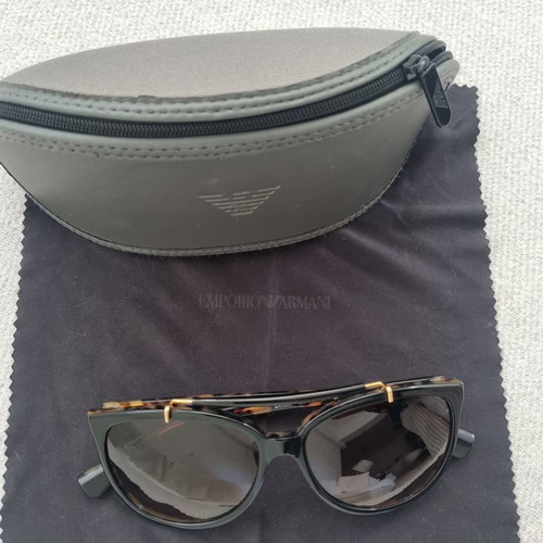 Emporio Armani sunglasses used with gradient lens and leopard details