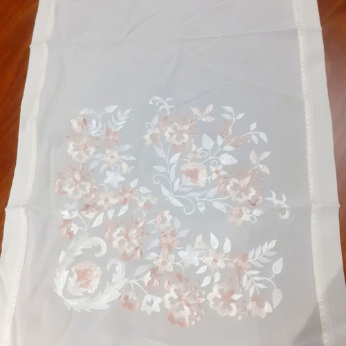 Silk Ivorie Table Runner with Embroidery Set of 3