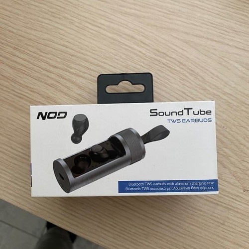 Bluetooth handsfree earbuds with charging case new, gray