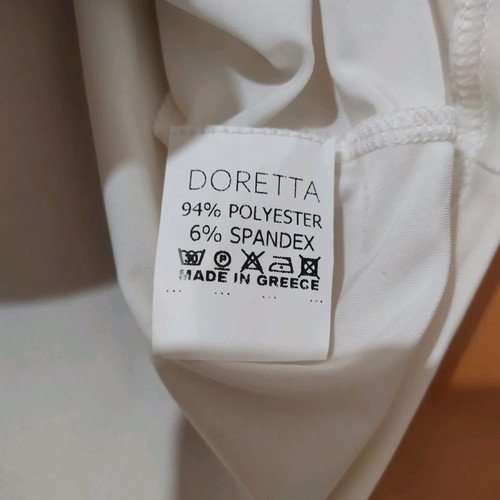 White sleeveless top Doretta new