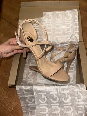 Luigi high heel sandals size 40, beige