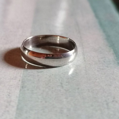 Silver 925 domed wedding ring new no 53 or 58