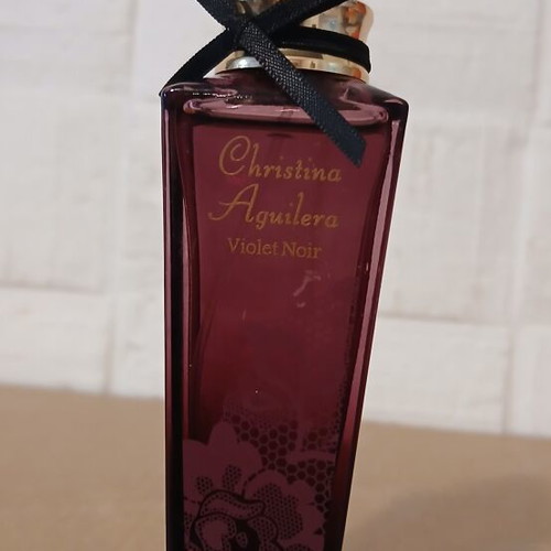 Christina Aguilera Violet Noir Eau de Parfum 20ml