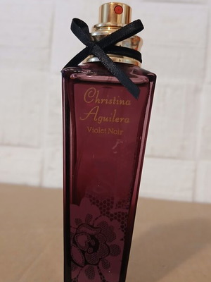Christina Aguilera Violet Noir Eau de Parfum 20ml