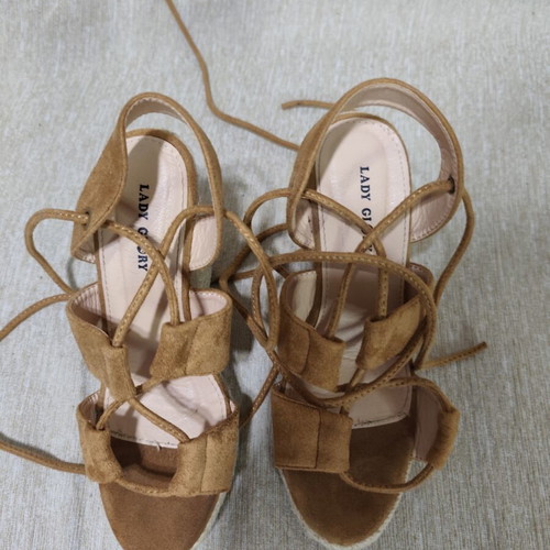 Lady Glory espadrille platform sandals size 36 like new, camel