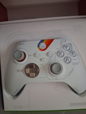Xbox Starfield Limited Edition controller