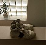  Γυναικεια Αθλητικά παπουτσια μάρκας cucci σε πολύ καλή κατάσταση Νο 38 λευκού χρώματος