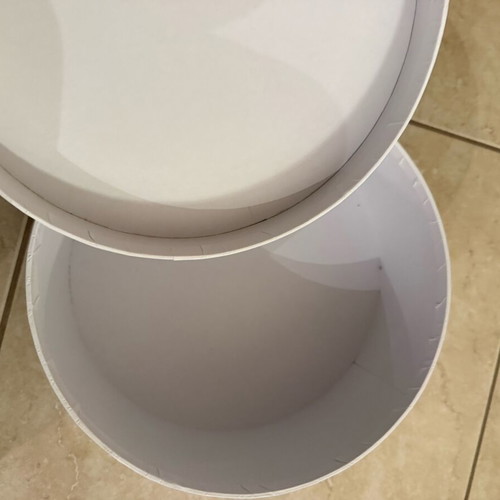 Round hat box new, suitable for small hats or gift packaging