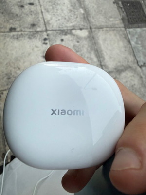 Xiaomi wireless earbuds