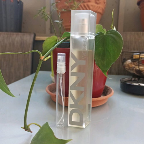 Donna Karan Women Energizing Decants new, 5 ml