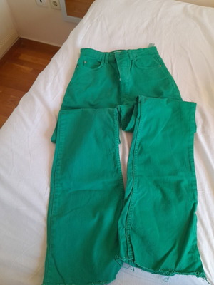 Stradivarius Green Jeans like new, summer style, size S