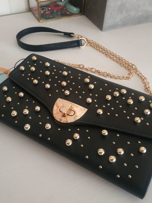 Bessie London shoulder bag new with metallic details