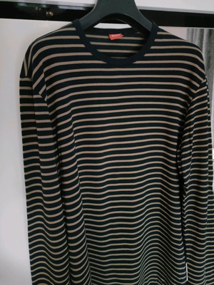 T-shirt Hugo Boss medium μακρυμάνικη μπλούζα σαν καινούργιο, μαύρο και μπεζ