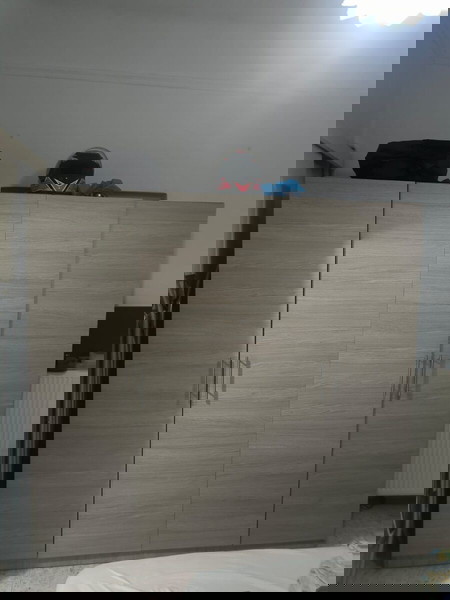 Τετράφυλλη ντουλάπα γκρι jysk