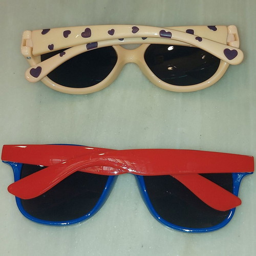 Marasil Marvel Kids Sunglasses pack of 2 like new, colorful