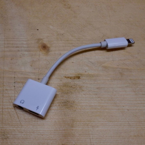 SGL Lightning to 3.5mm and Lightning adapter for iPhone, like new