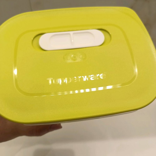 Tupperware 1.8 litre new