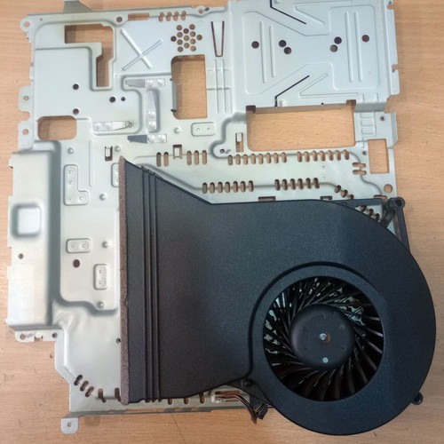 PS3 Slim CECH-3004B cooler fan with heatsink used