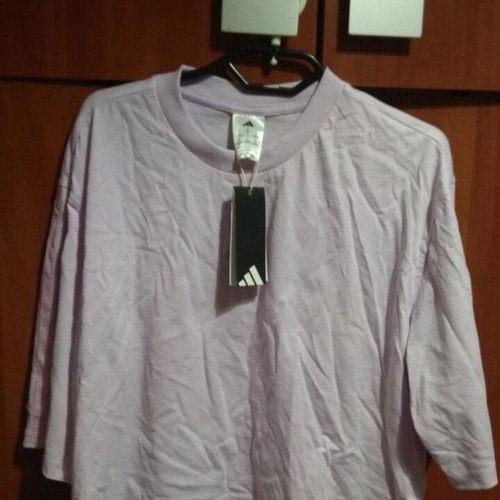 Adidas sports shirt new size M with tags
