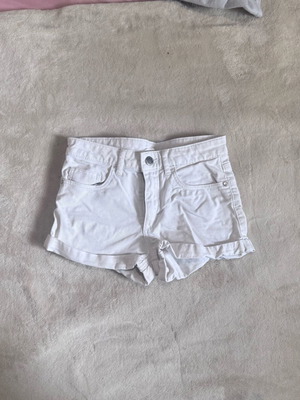 Παιδικά λευκά τζιν σορτς H&M 8-9 ετών 134 εκ. σαν καινούργια