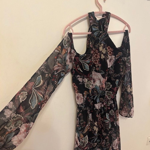 Floral mini dress with off-shoulder Stradivarius new, black, size S