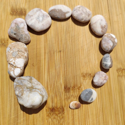 Natural Aegean Pebbles Collection - Pink & White Quartz, 13 pcs