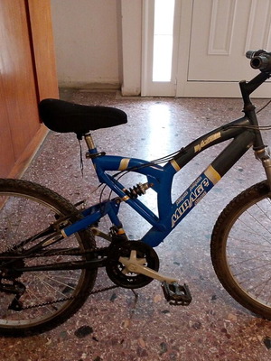 Mountain bike σαν καινούργιο, μπλε, ανδρικό, δεν αλλάζει ταχύτητες