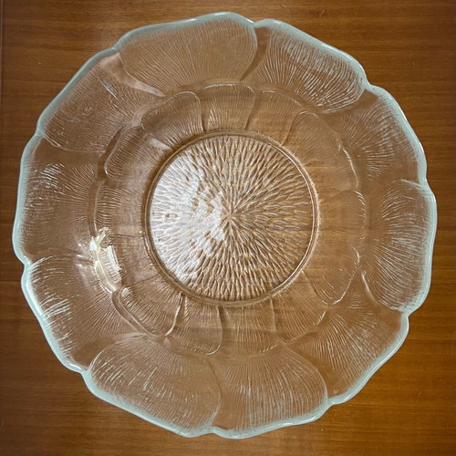 Glass salad bowl like new