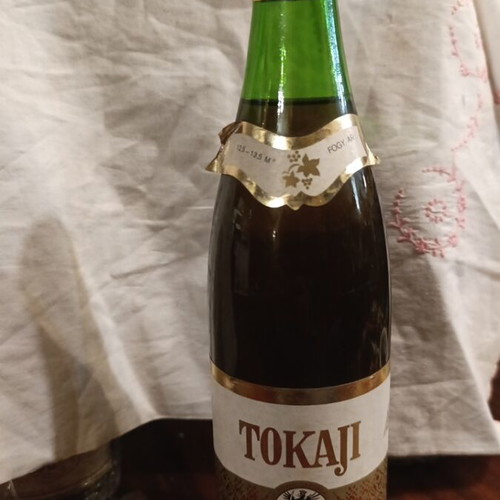 Tokaji Muskotály Vintage Hungarian Wine New