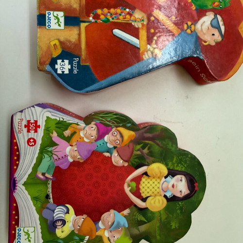 Djeco puzzles like new, set of 2 pieces