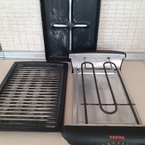 Tefal electric grill used, black color
