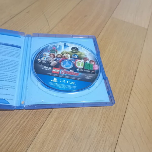 Lego Marvel Avengers PS4 game used, action