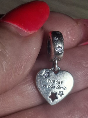 Pandora charm heart with zircon stones, the sky is the limit