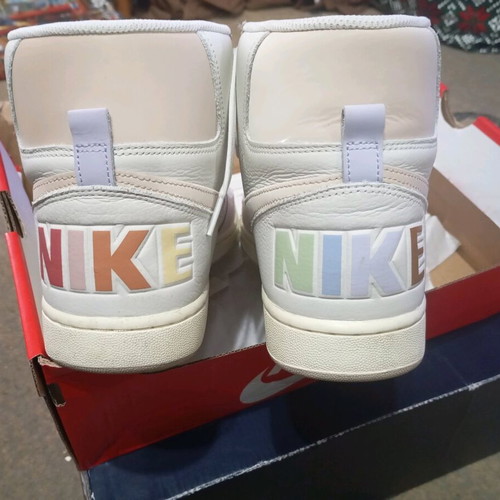 Nike Terminator sneakers size 44 like new, white beige