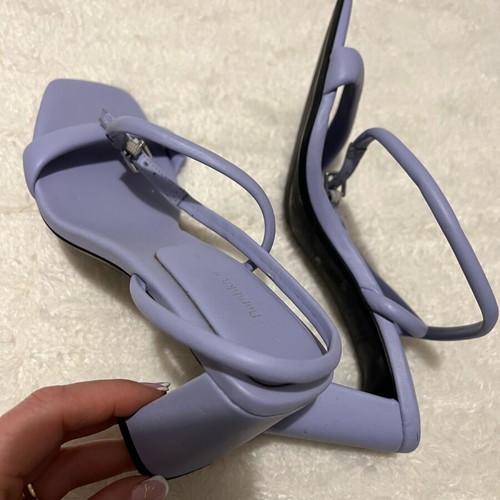 Bershka takouni used, size 37, purple