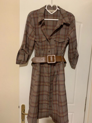 Amelie plaid dress new with 100% leather belt