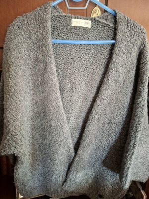 BSB gray cardigan with batwing sleeve like new, size M
