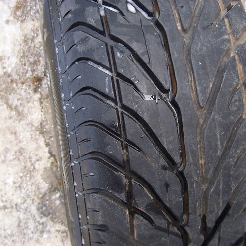 BMW 15 wheels 4 used with 225-60-15 tires for series 5-6-7