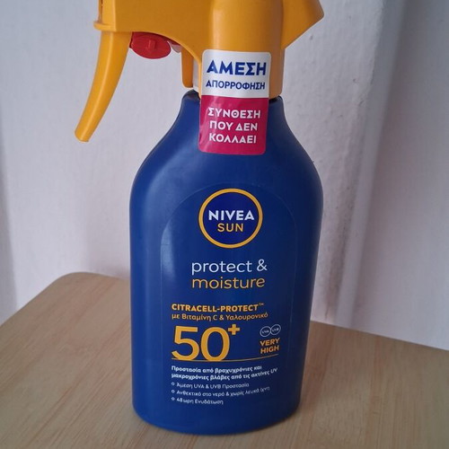 Nivea Sun Protect & Moisture SPF 50+ spray lotion 250 ml