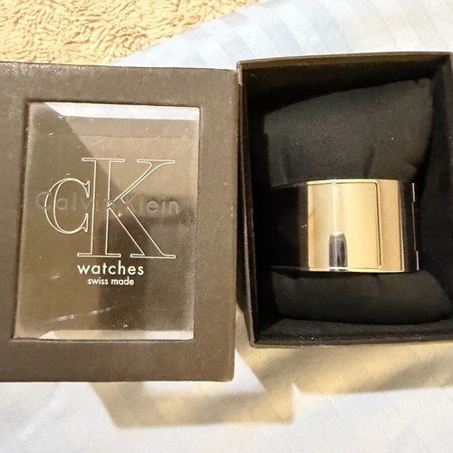 Calvin Klein Flash women's watch like new, silver