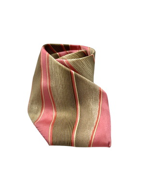 Вратовръзка Lanvin розова от коприна употребявана в много добро състояние