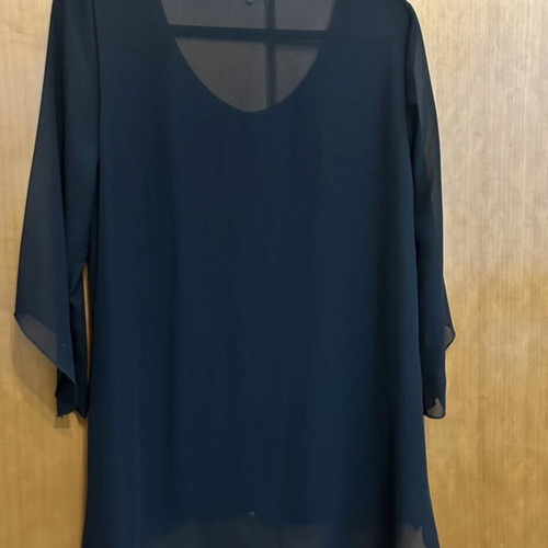 Women's blouse with embroidery like new, black